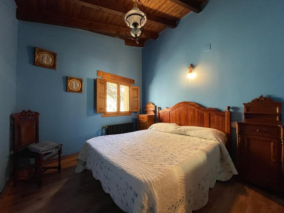 La Indefinida Villa Toranzo Exteriör bild