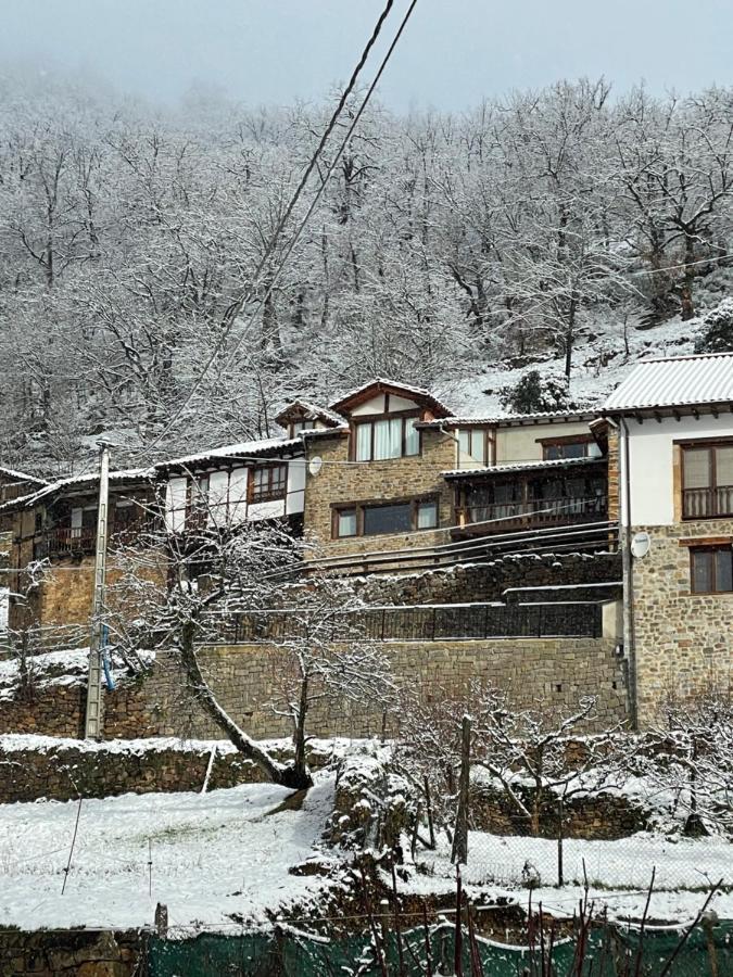 La Indefinida Villa Toranzo Exteriör bild